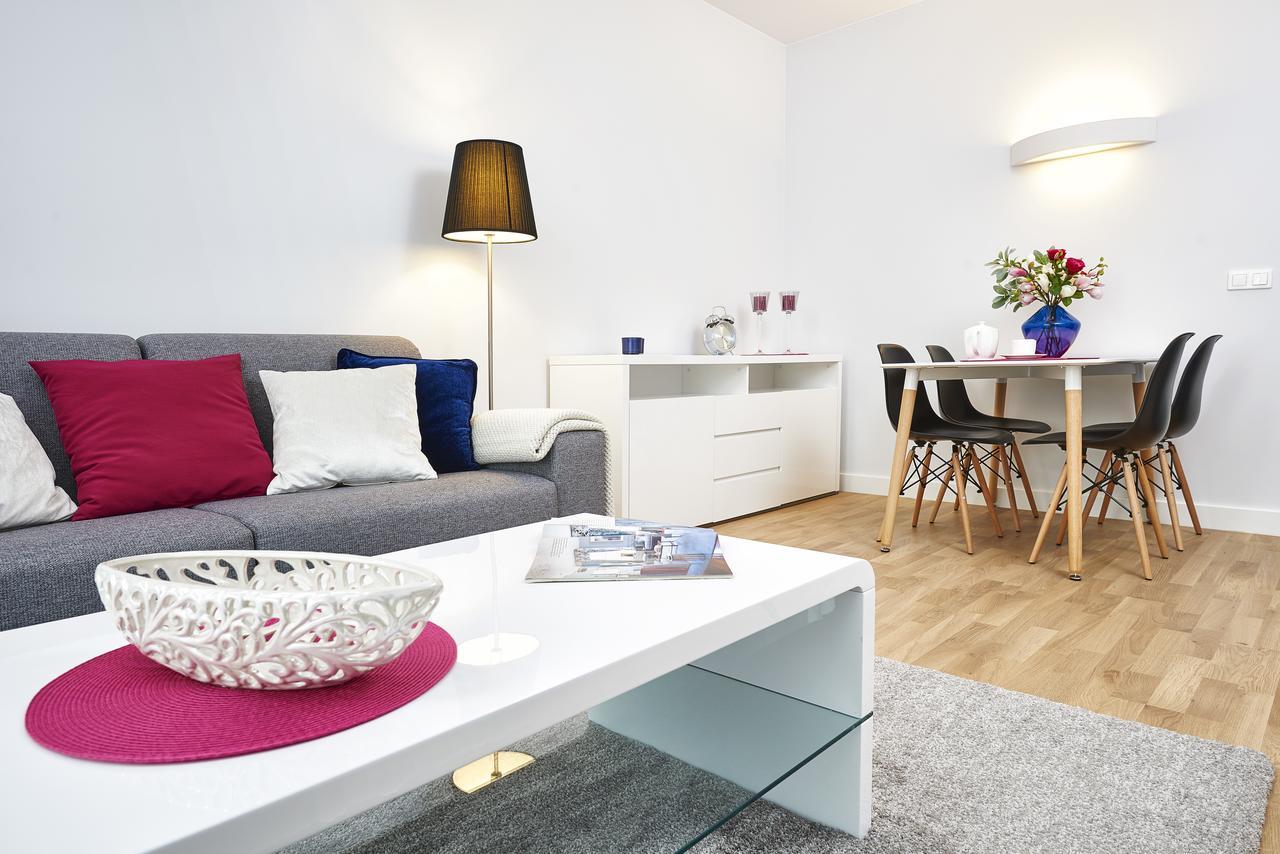 Novis Apartments Przy Arkadii Varsó Kültér fotó